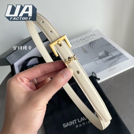 Saint Laurent Thin White Belt With Square Buckle 2.0cm