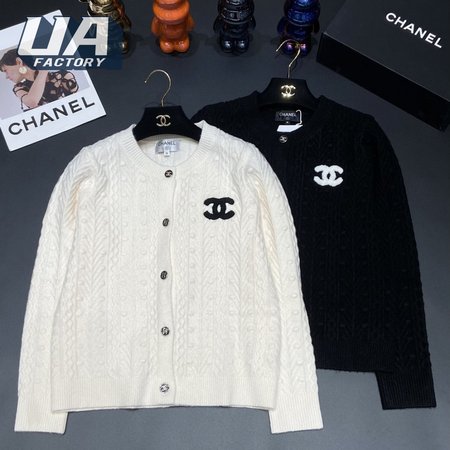 Chanel Round Collar Wool Cardigan Sweater