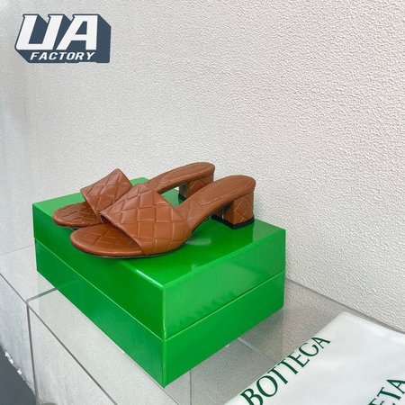 Bottega Veneta Flat Sandal 34-41