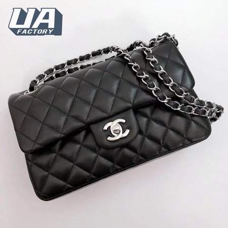 Chanel Classic Double Flap Quilted Caviar Silver-tone Medium Black