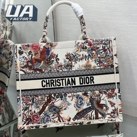 Christian Dior Beige Jardin d'Hiver Medium Dior Book Tote