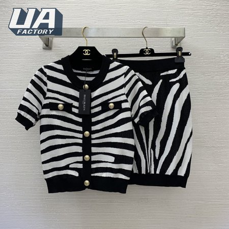 Chanel Zebra-print Knitted Two-piece Suit