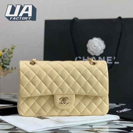 Classic Handbag Cloudy Pearly Goatskin & Gold-Tone Metal Light Yellow