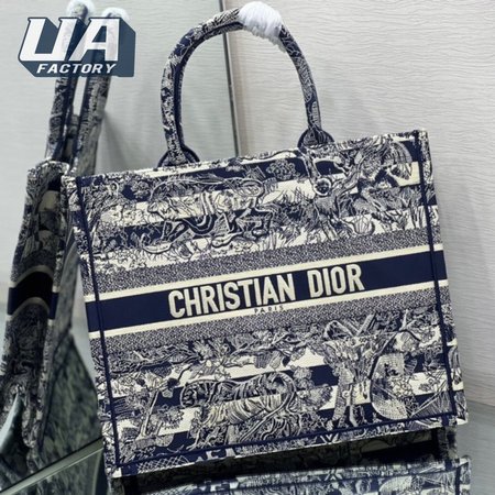 Dior Medium Dior Book Tote