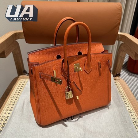 Hermes Birkin Taurillon Clemence 40 Orange