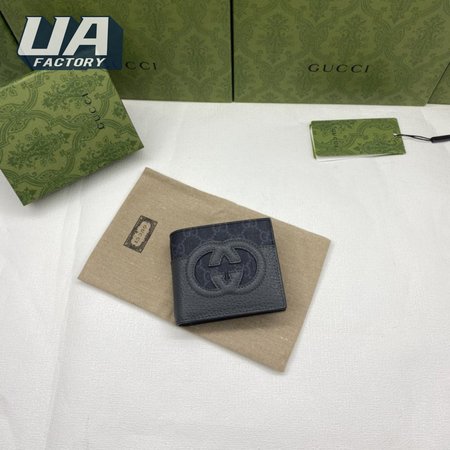 Gucci Wallet With Cut-Out Interlocking G