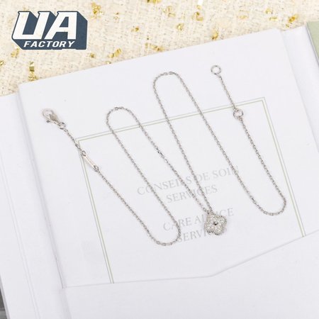 Van Cleef & Arpels 18k White Gold Diamond Pure Alhambra Necklace