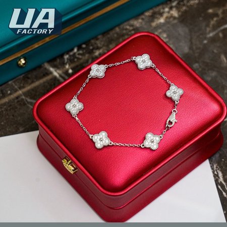 Van Cleef & Arpels 18k White Gold Diamond Pure Alhambra Bracelet