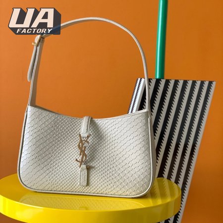 YSL White Le 5 A 7 Hobo Bag