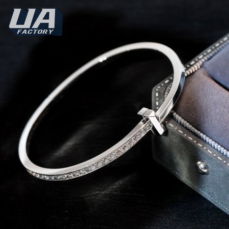 Tiffany T T1 Wide Diamond Hinged Bangle