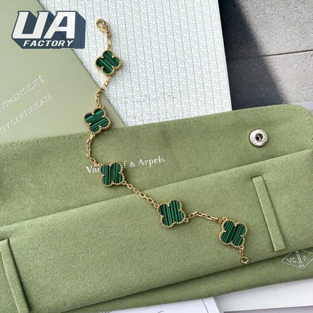 Women VAN Cleef & Arpels Authenticated Vintage Alhambra Bracelet