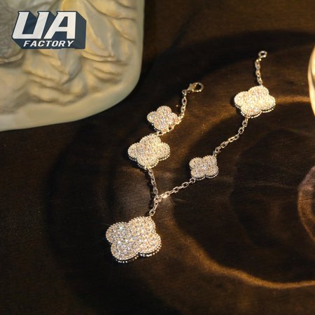 Van Cleef & Arpels Bracelet