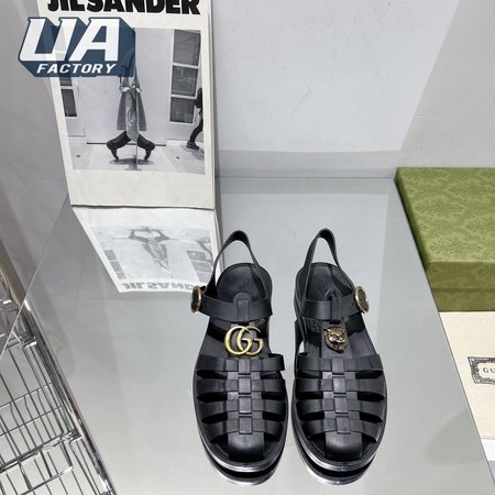 Gucci Rubber Buckle Strap Sandal