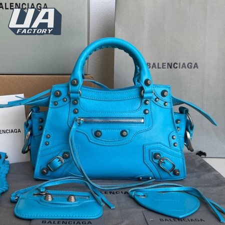 Balenciaga Neo Cagole Handbag
