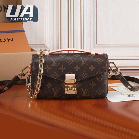pochette metis east west m46279