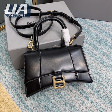 Balenciaga Hourglass 5935461