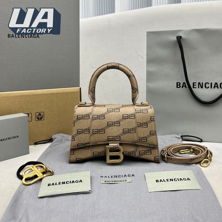 Balenciaga Hourglass 66467621
