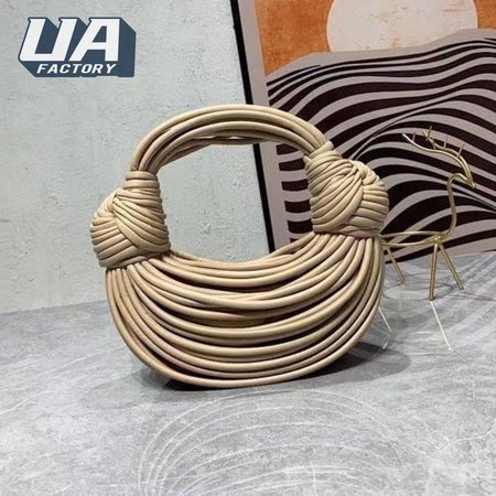 Bottega Veneta Jodie 680934