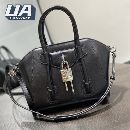 Givenchy Antigona BB50J0B00D-001