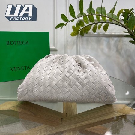 Bottega Veneta Pouch Plaster 09646