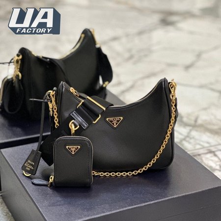 Prada Re-Edition 2005 Saffiano Leather Bag Black 1BH204