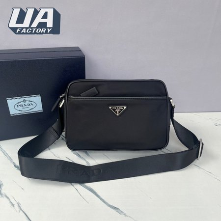 Prada Shoulder Bags Black 2VH048
