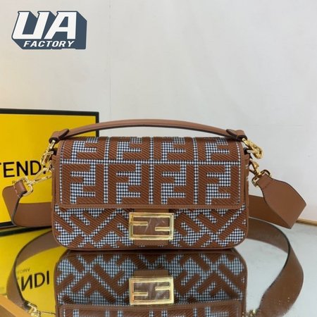 Fendi Baguette
