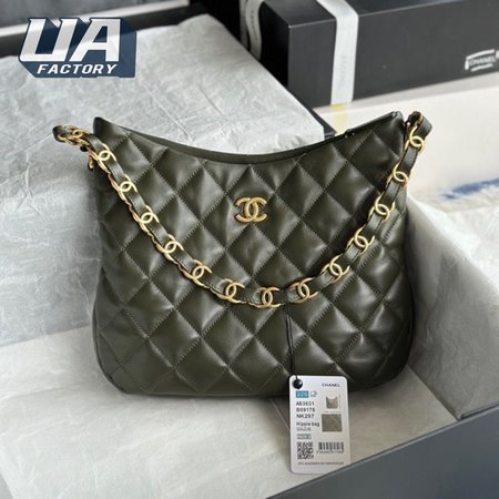 Chanel Hobo AS3631