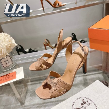 Hermes Ella 105 Sandal 35-39