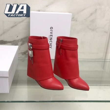 Givenchy Shark Lock Boots In Leather Red 35-39